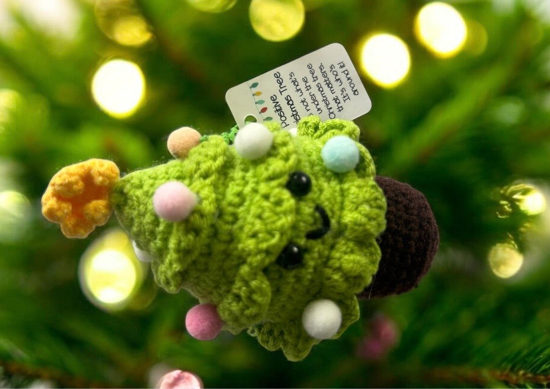 Christmas tree crochet keepsake