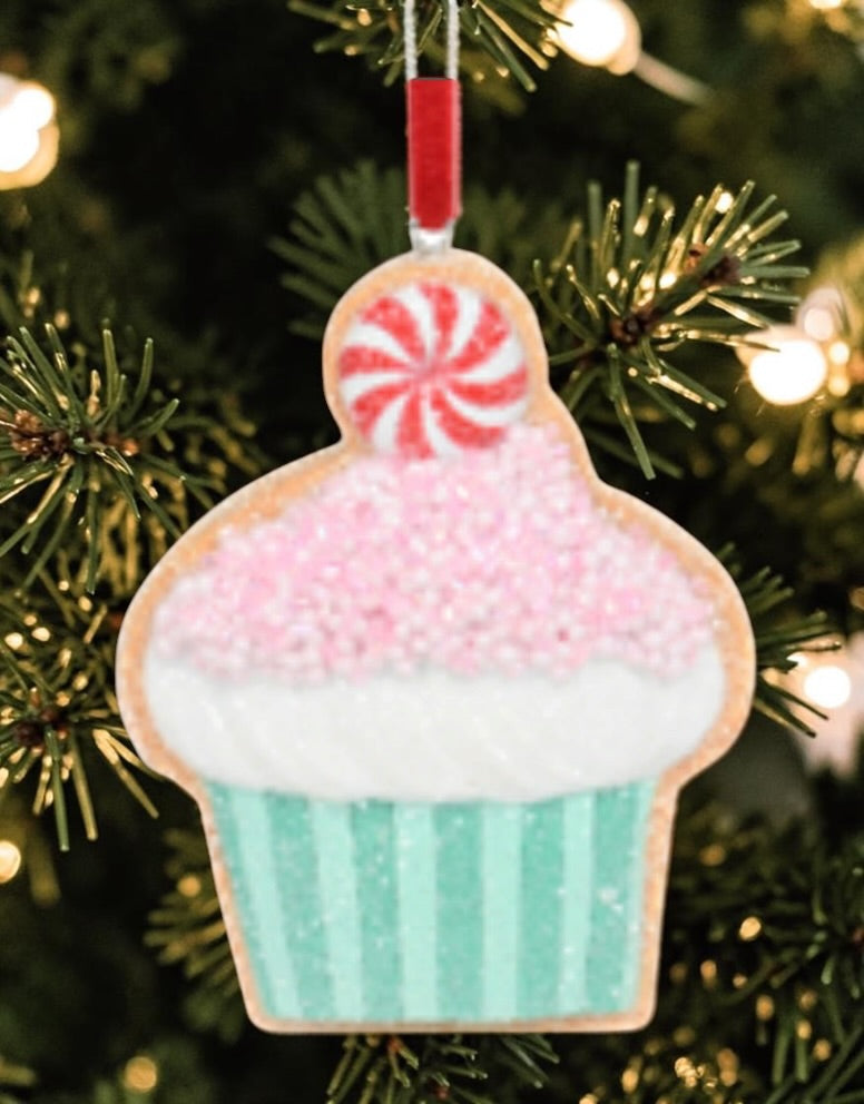 Cupcake cookie tree ornament