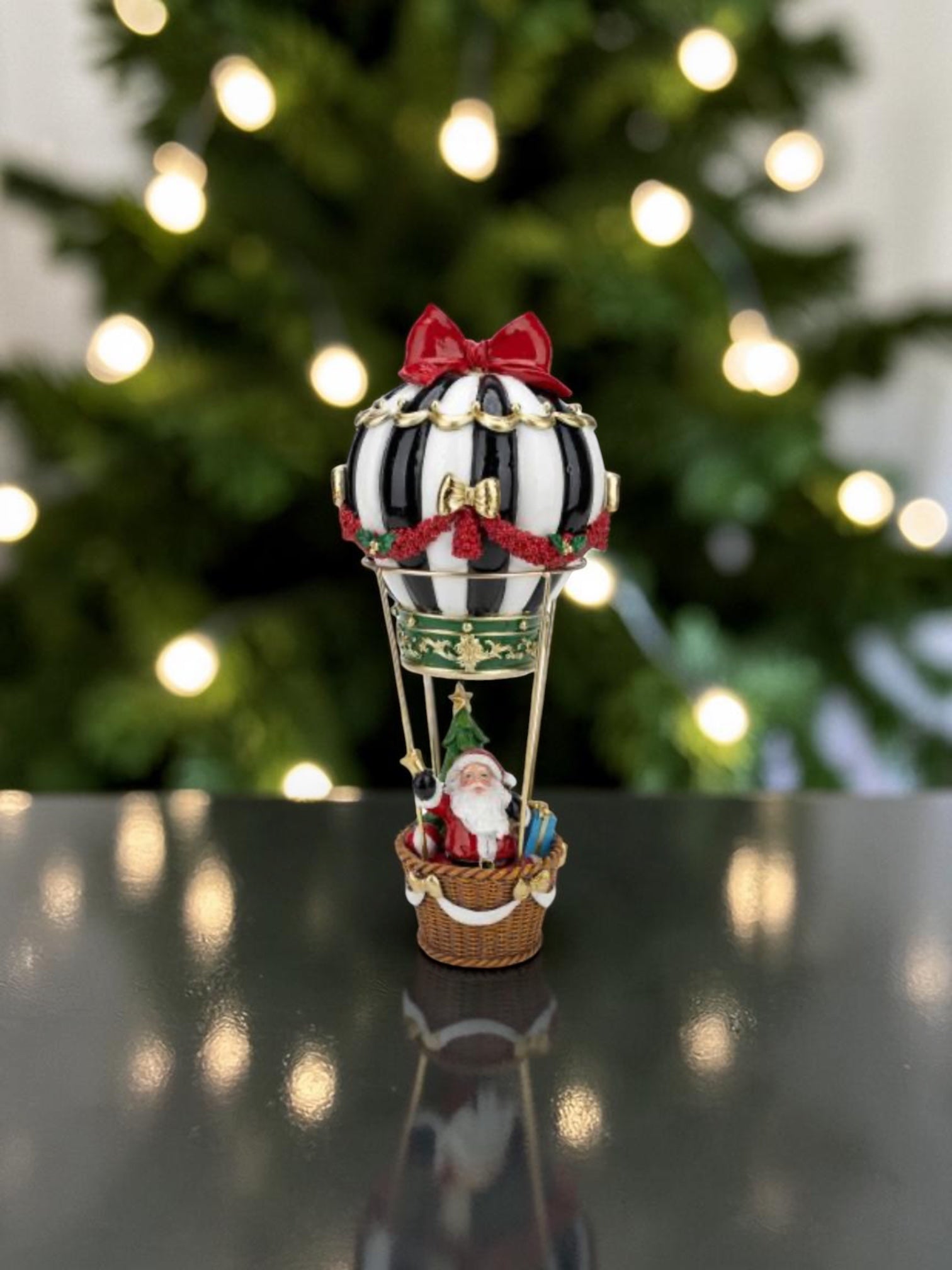 Santa hot air balloon